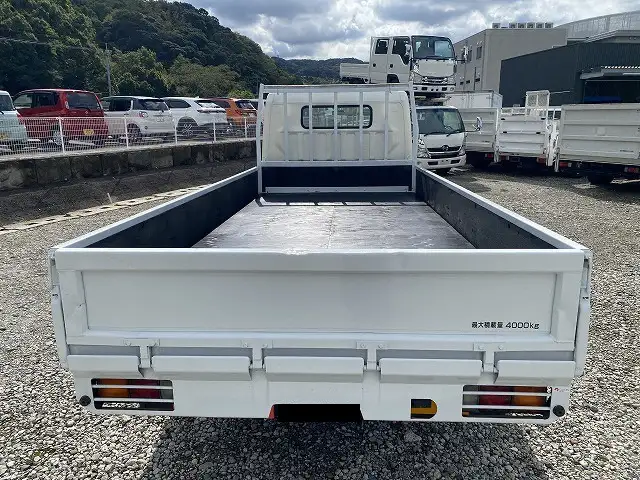三菱 キャンター 小型 平ボディ KK-FE83EEY H16の中古トラック画像4