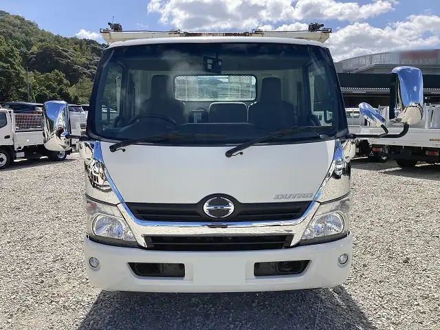 日野 デュトロ 小型 車両重機運搬 ウインチ TKG-XZU720Mの中古トラック画像2