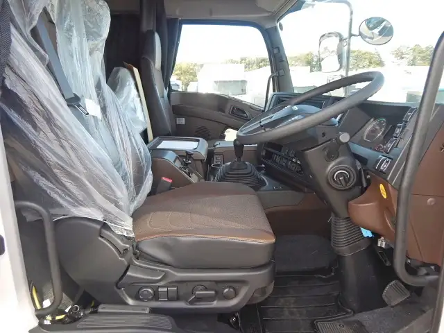 いすゞ ギガ 大型 車両重機運搬 ハイルーフ ウインチの中古トラック画像12