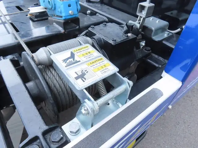 いすゞ エルフ 小型 車両重機運搬 ウインチ 2RG-NPR88の中古トラック画像10