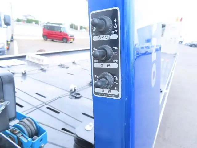 いすゞ エルフ 小型 車両重機運搬 ウインチ 2RG-NPR88の中古トラック画像11