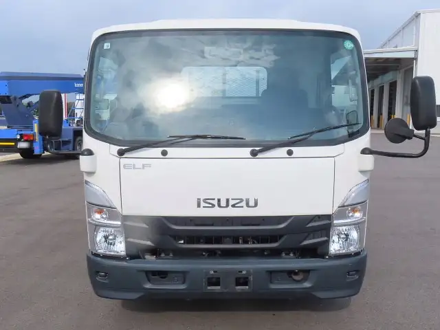 いすゞ エルフ 小型 平ボディ 2RG-NNR88AR R4の中古トラック画像2