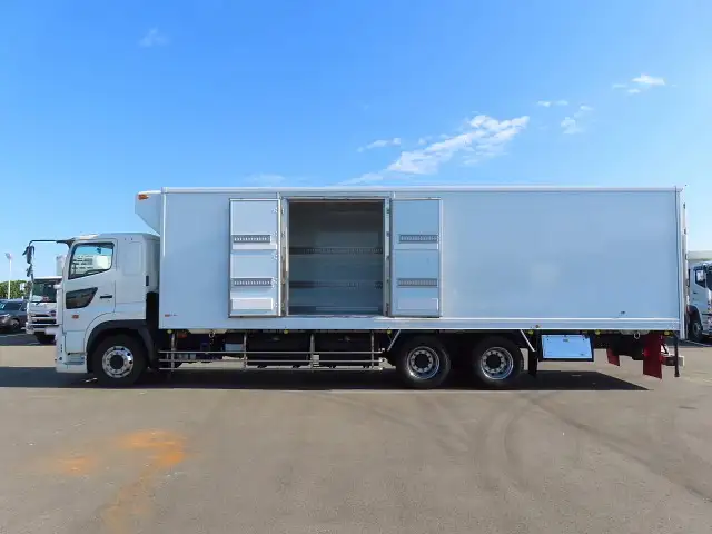 日野 プロフィア 大型 冷凍冷蔵 スタンバイ 床アルミの中古トラック画像5