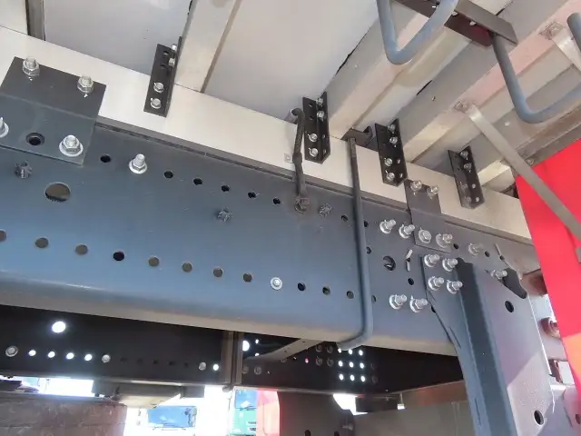 日野 プロフィア 大型 冷凍冷蔵 スタンバイ 床アルミの中古トラック画像16