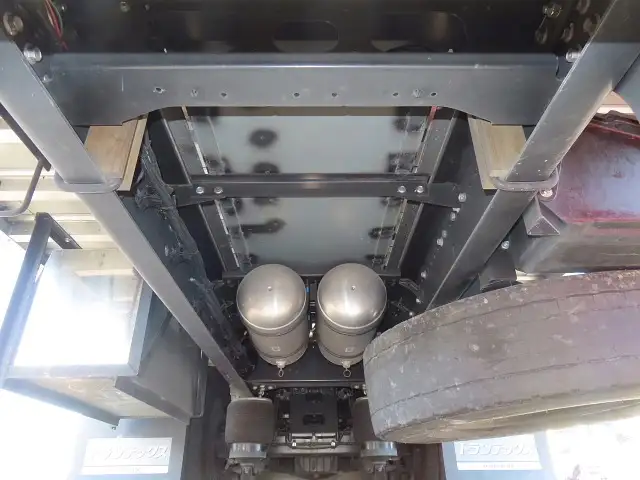 日野 プロフィア 大型 冷凍冷蔵 スタンバイ 床アルミの中古トラック画像像17