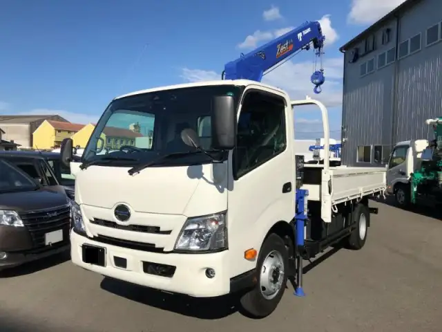 日野 デュトロ 小型 クレーン付 4段 ラジコン の中古トラック【車両No.199322】