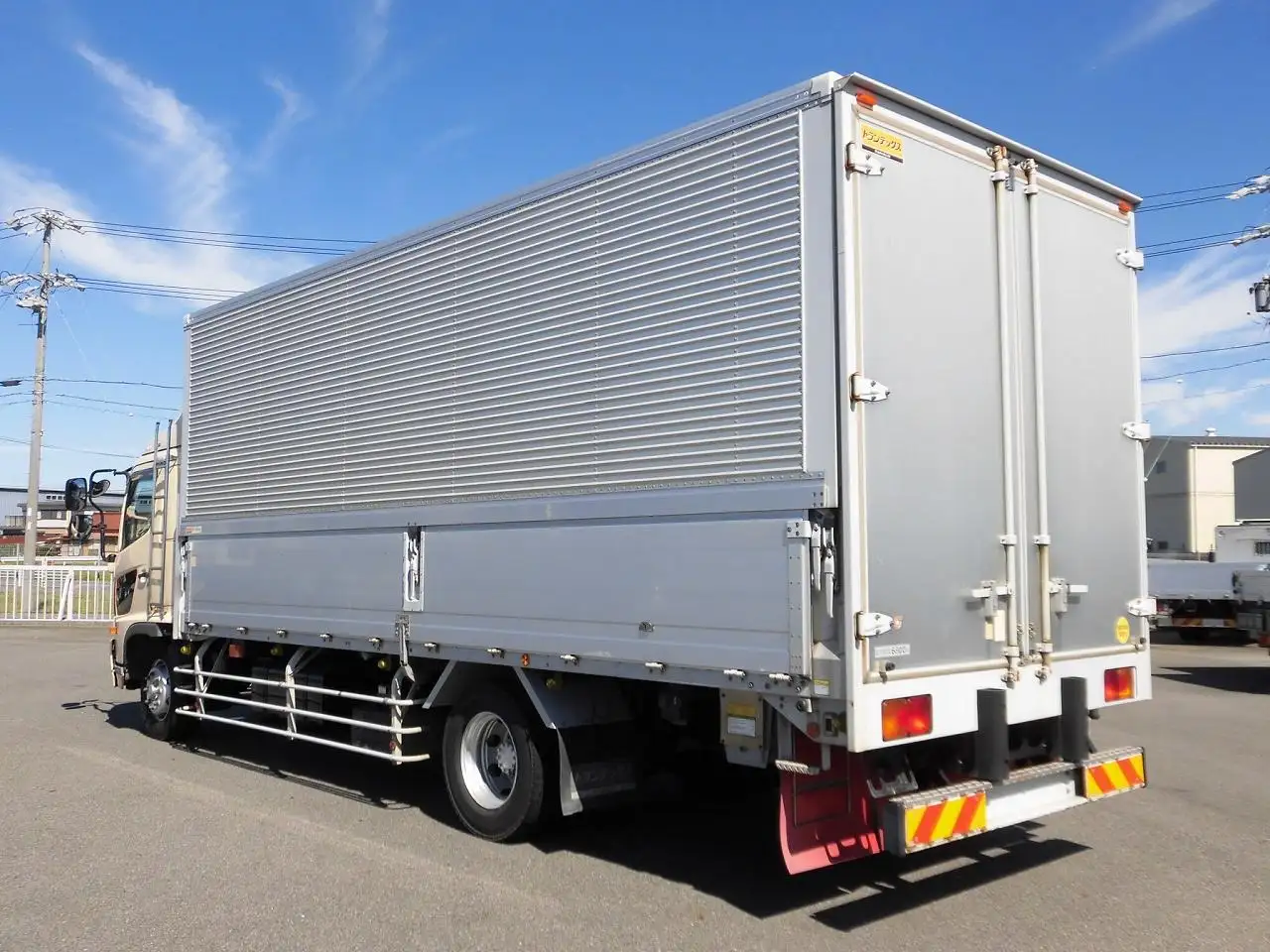 日野 レンジャー 中型/増トン ウイング 床鉄板 エアサスの中古トラック画像5