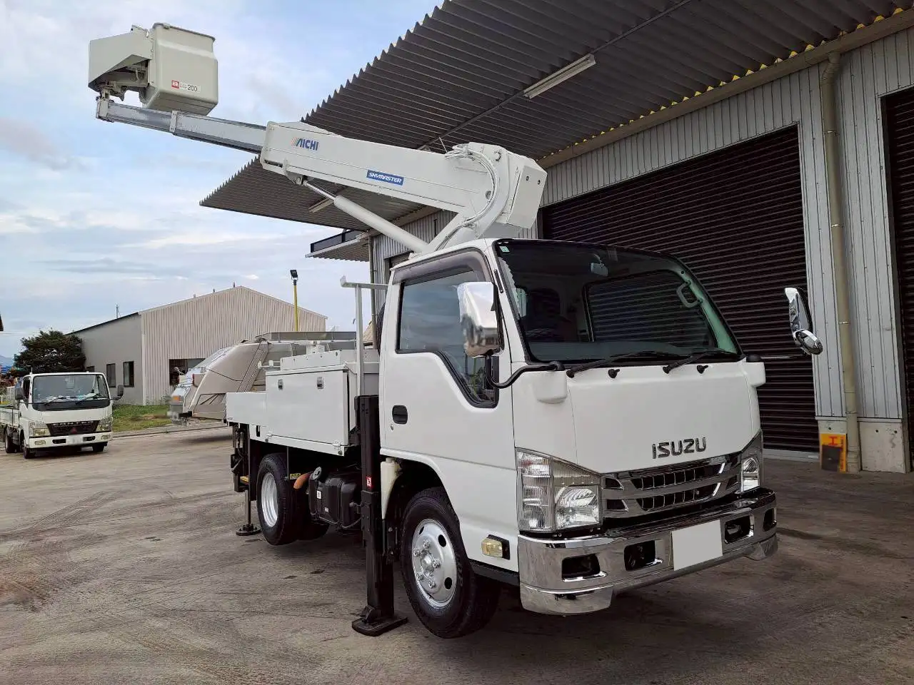いすゞ エルフ 小型 高所・建柱車 高所作業車 TKG-NKR85ANの中古トラック画像3