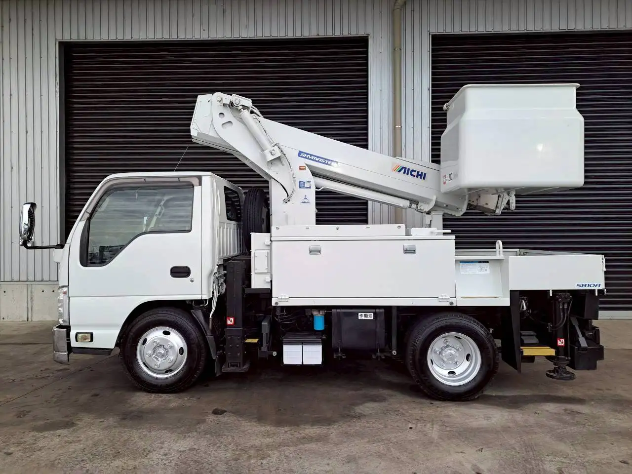 いすゞ エルフ 小型 高所・建柱車 高所作業車 TKG-NKR85ANの中古トラック画像7