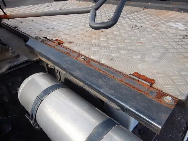 日産UD クオン 大型 トラクター ハイルーフ 1デフの中古トラック画像8