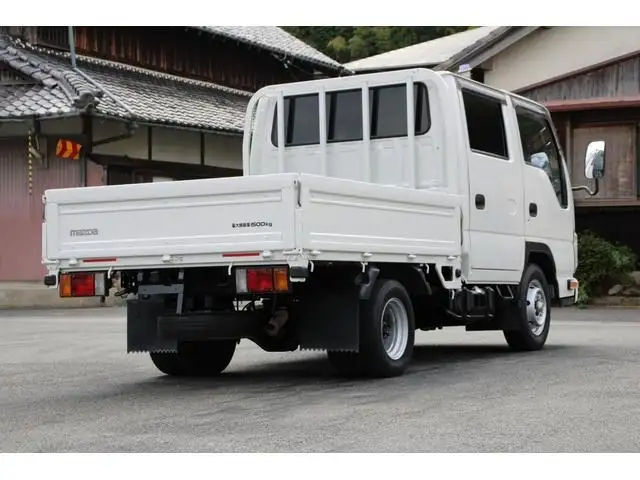 マツダ タイタン 小型 平ボディ Wキャブ 床鉄板の中古トラック画像2