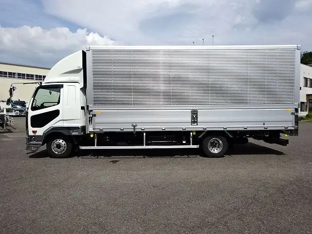 三菱 ファイター 中型/増トン ウイング エアサス ベッドの中古トラック画像3