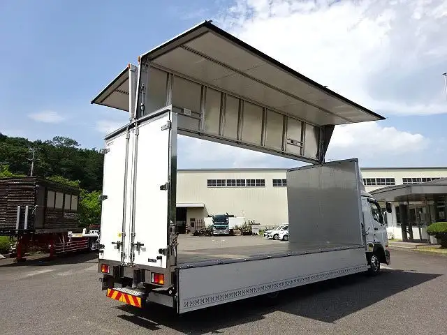 三菱 ファイター 中型/増トン ウイング エアサス ベッドの中古トラック画像5