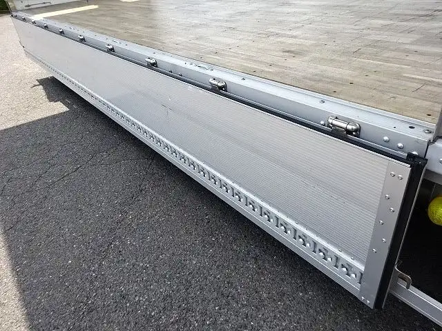 三菱 ファイター 中型/増トン ウイング エアサス ベッドの中古トラック画像6