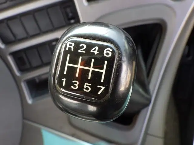 日産UD クオン 大型 アームロール ベッド PKG-CW4ZLの中古トラック画像13