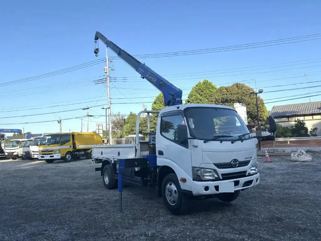 日野 デュトロ 小型 クレーン付 4段 ラジコンの中古トラック画像2