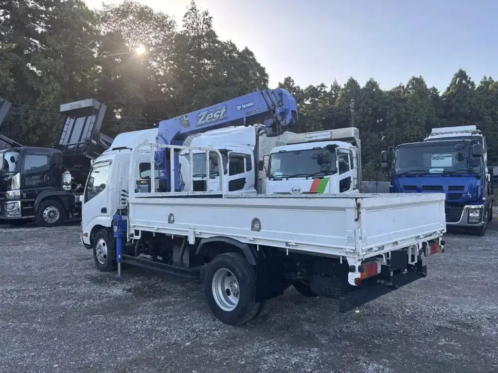 日野 デュトロ 小型 クレーン付 4段 ラジコンの中古トラック画像4