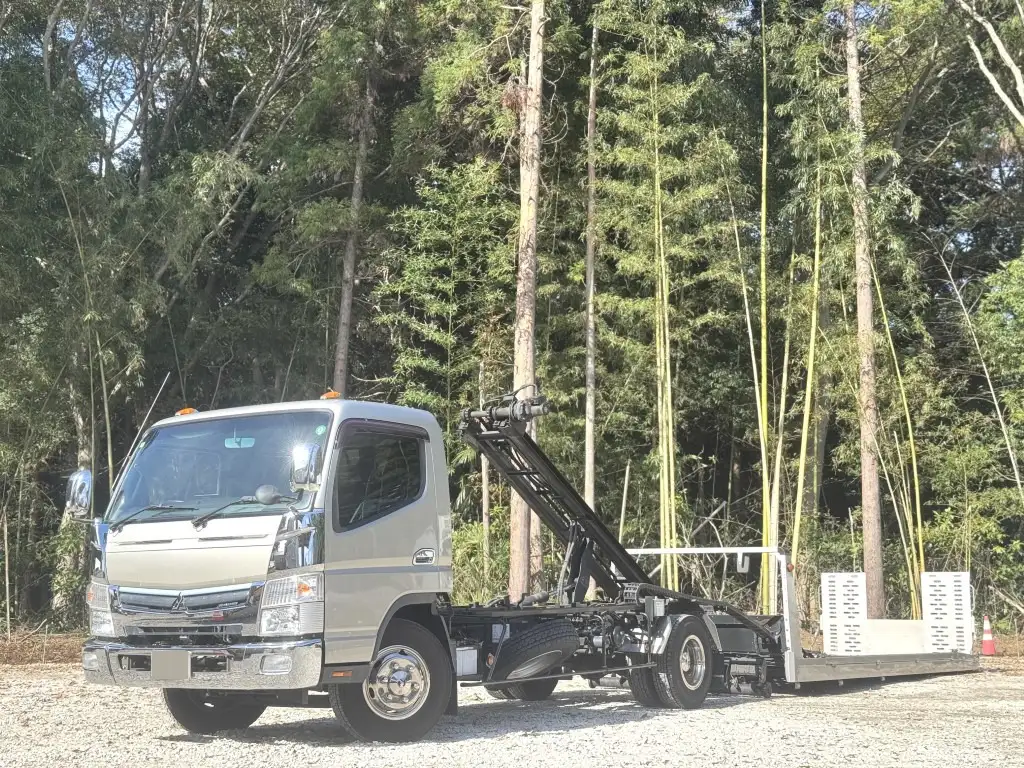 三菱 キャンター 小型 車両重機運搬 ラジコン ウインチ の中古トラック【車両No.199359】