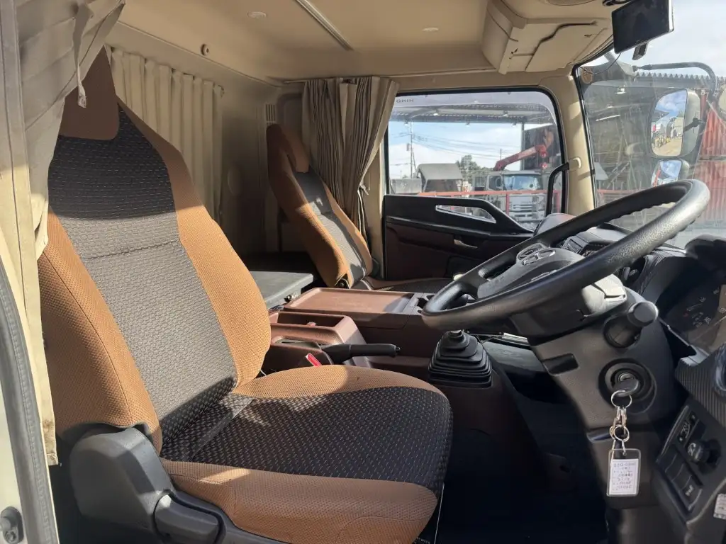 日野 レンジャー 中型/増トン 冷凍冷蔵 低温 パワーゲートの中古トラック画像11