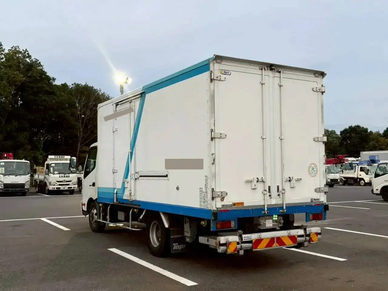 日野 デュトロ 小型 冷凍冷蔵 低温 パワーゲートの中古トラック画像4