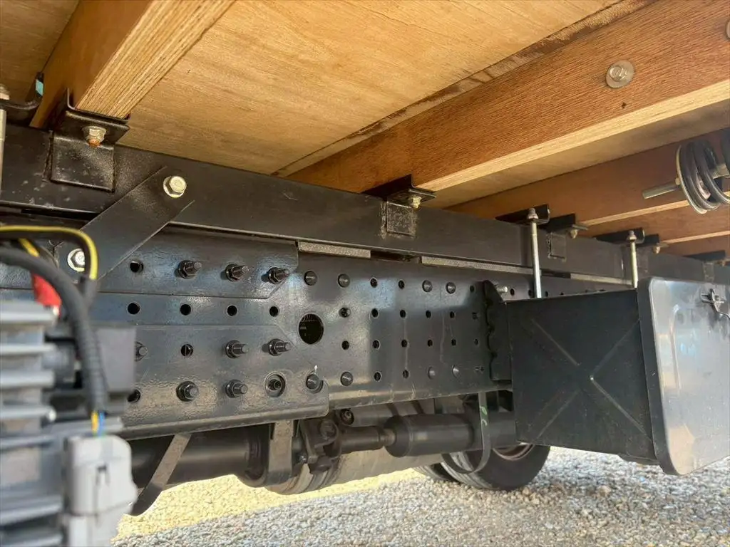 三菱 キャンター 小型 車両重機運搬 4段クレーン ラジコンの中古トラック画像18