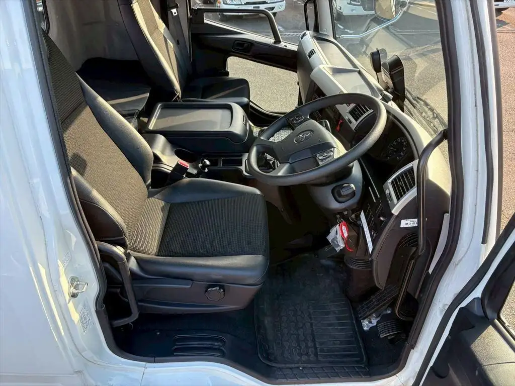 三菱 ファイター 中型/増トン クレーン付 4段 ラジコンの中古トラック画像12