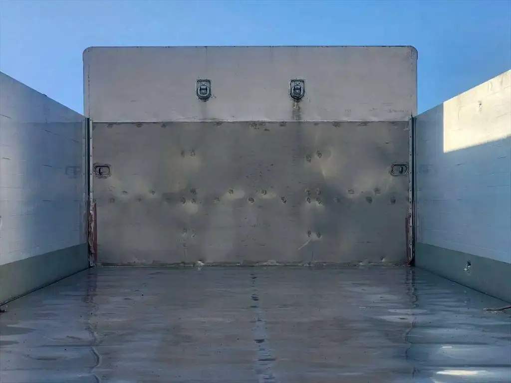 日野 プロフィア 大型 ダンプ 土砂禁 ステンレス張りの中古トラック画像6