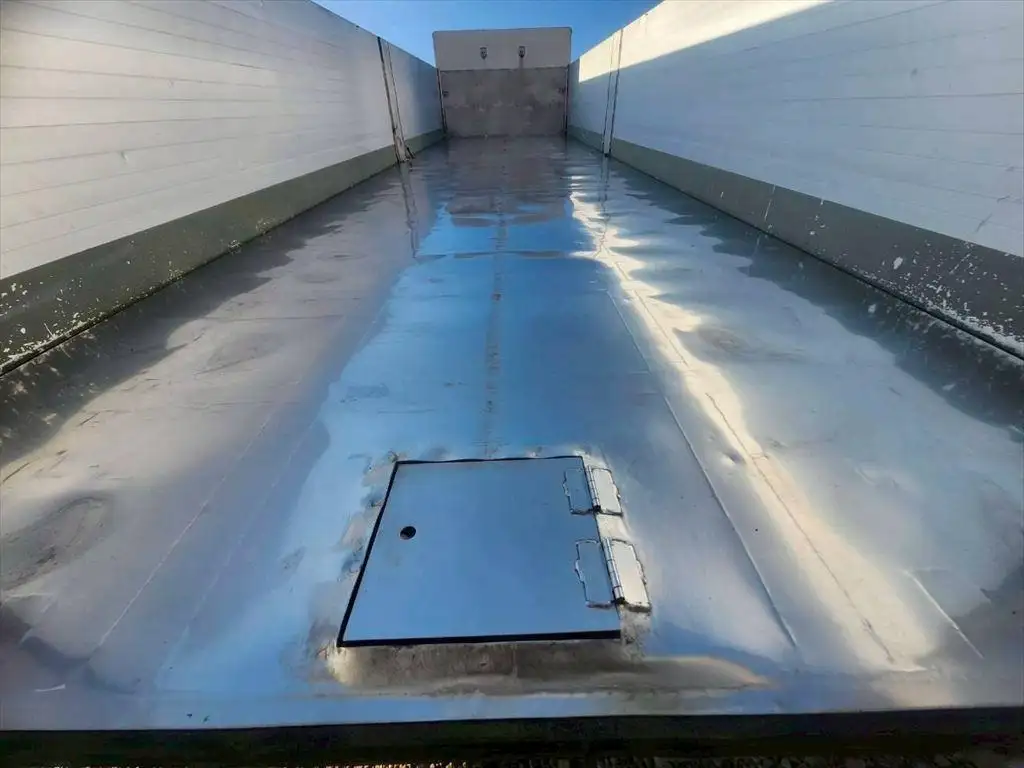 日野 プロフィア 大型 ダンプ 土砂禁 ステンレス張りの中古トラック画像7