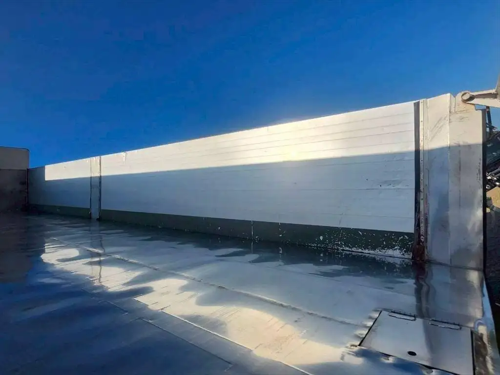 日野 プロフィア 大型 ダンプ 土砂禁 ステンレス張りの中古トラック画像8