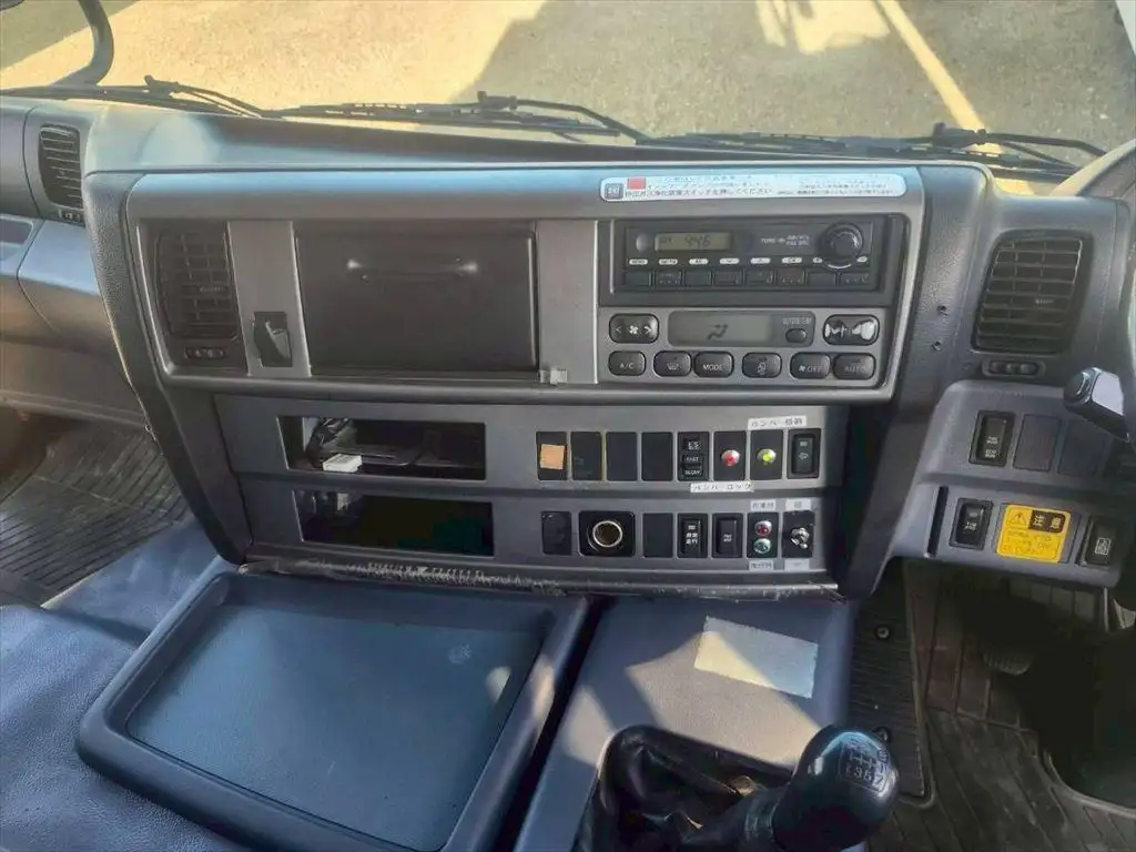日野 プロフィア 大型 ダンプ 土砂禁 ステンレス張りの中古トラック画像14