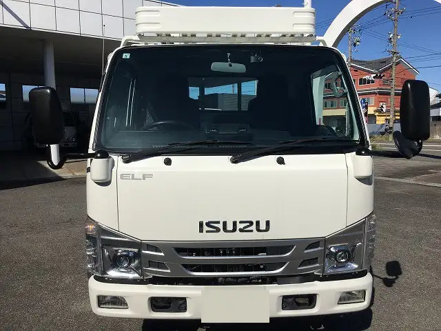 いすゞ エルフ 小型 平ボディ 2RG-NKR88A R4の中古トラック画像2