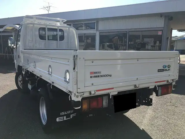いすゞ エルフ 小型 平ボディ 2RG-NKR88A R4の中古トラック画像5