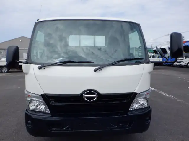 日野 デュトロ 小型 平ボディ TPG-XZC710M H30の中古トラック画像2