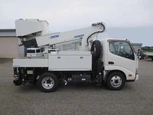 日野 デュトロ 小型 高所・建柱車 高所作業車 電工仕様の中古トラック画像4
