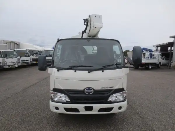 日野 デュトロ 小型 高所・建柱車 高所作業車 電工仕様の中古トラック画像2