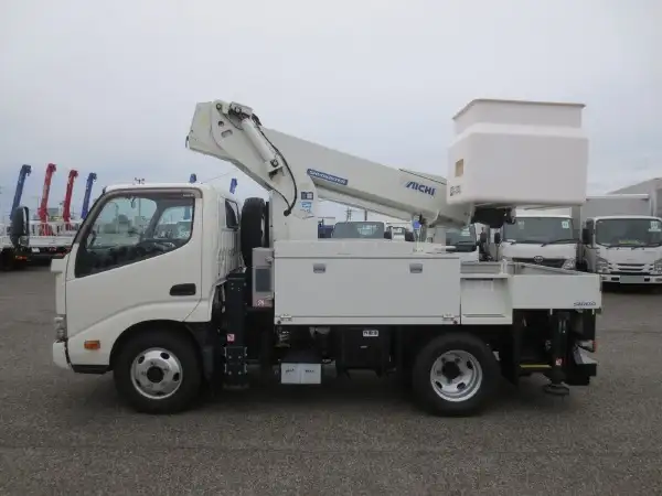 日野 デュトロ 小型 高所・建柱車 高所作業車 電工仕様の中古トラック画像6