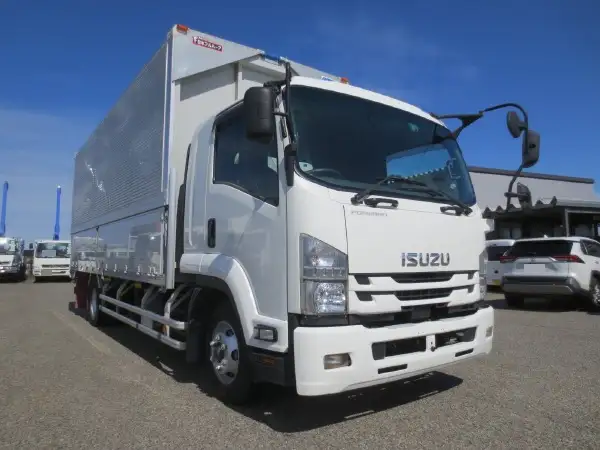 いすゞ フォワード 中型/増トン ウイング ベッド 2RG-FRR90S2の中古トラック画像4