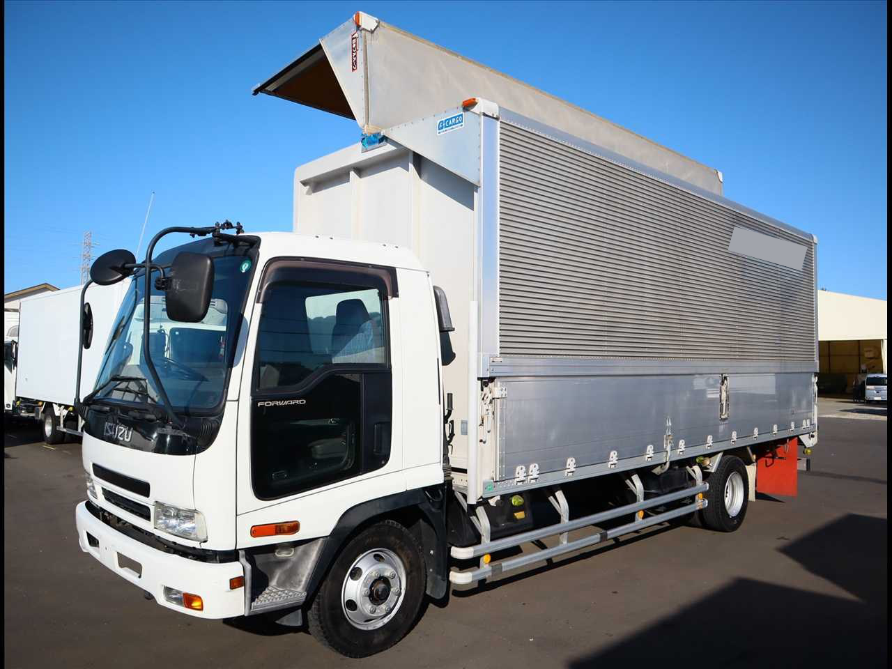 いすゞ フォワード 中型/増トン ウイング ADG-FRR90K3S H19 の中古トラック【車両No.199472】