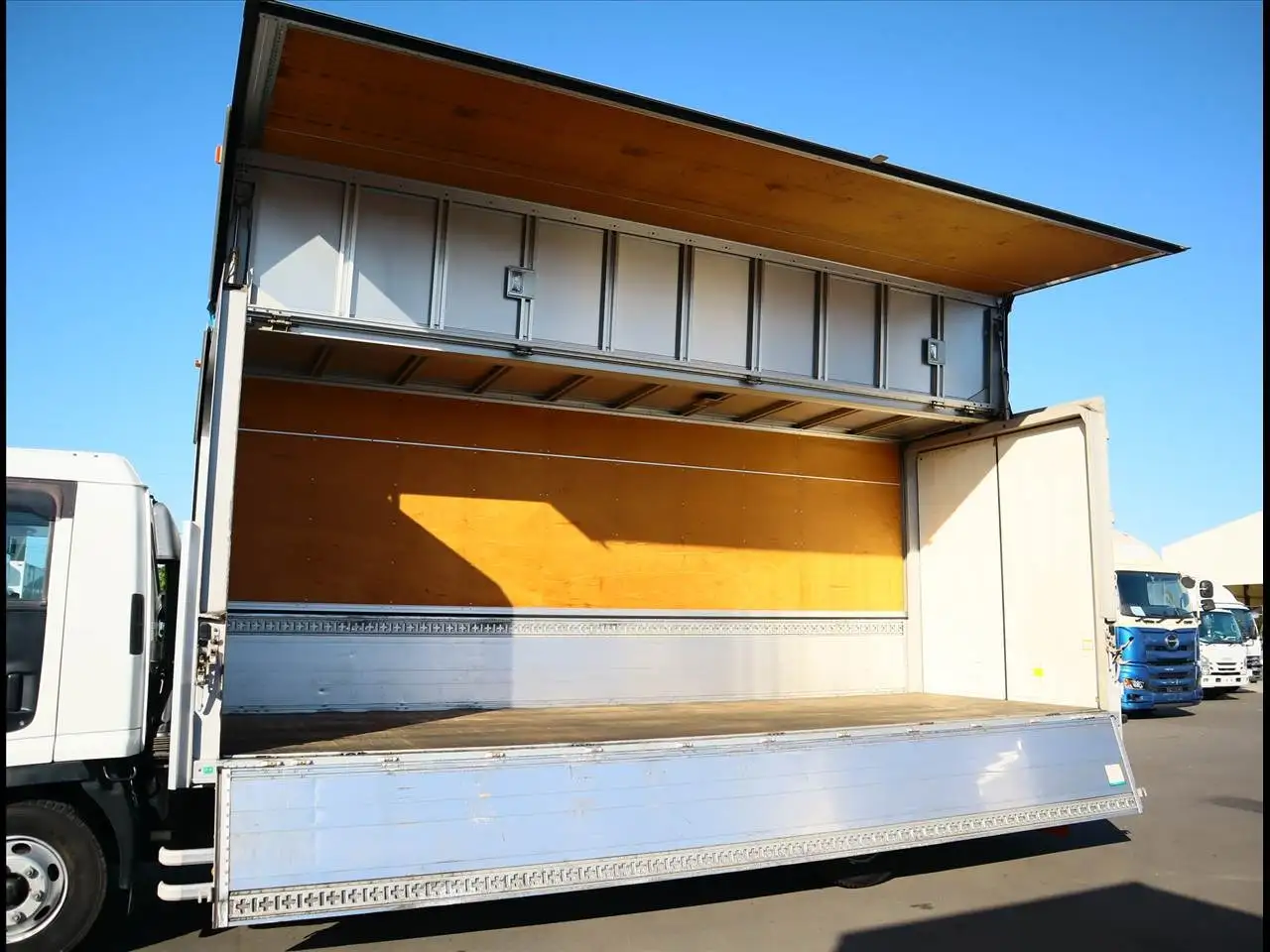 いすゞ フォワード 中型/増トン ウイング ADG-FRR90K3S H19の中古トラック画像5