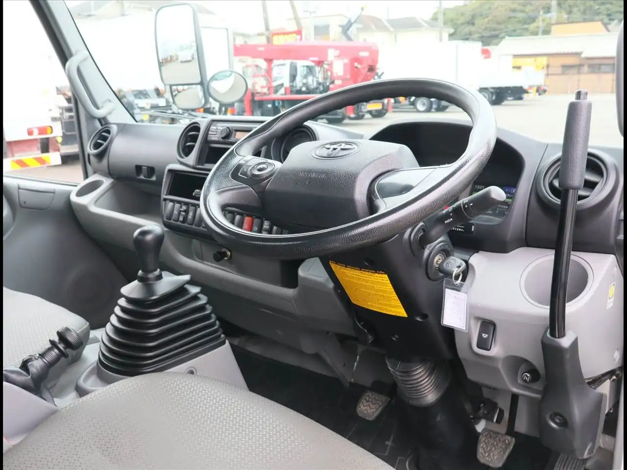 トヨタ ダイナ 小型 ダンプ 強化 コボレーンの中古トラック画像12