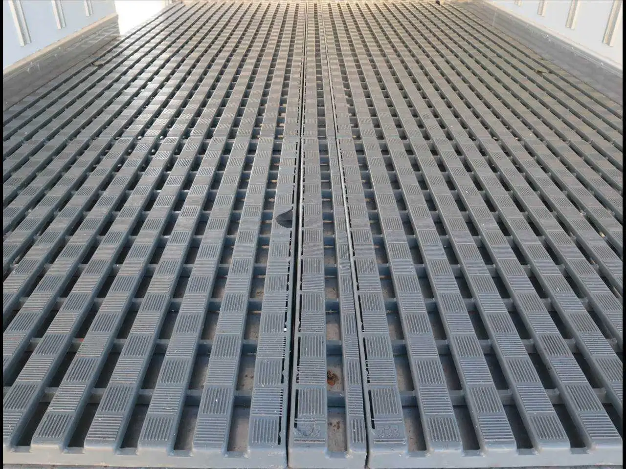 マツダ タイタン 小型 冷凍冷蔵 低温 床ステンの中古トラック画像7