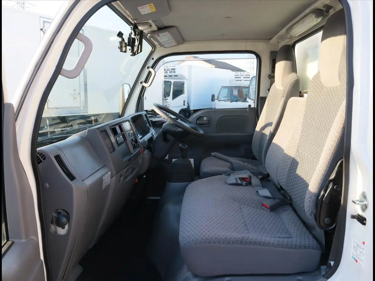 マツダ タイタン 小型 冷凍冷蔵 低温 床ステンの中古トラック画像12