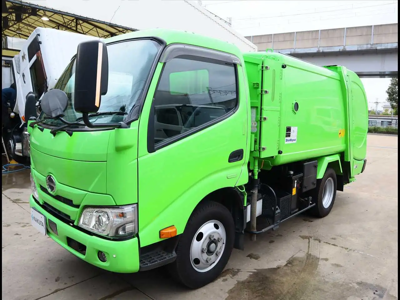 日野 デュトロ 小型 パッカー車 巻き込み式 回転ダンプ式 の中古トラック【車両No.199490】