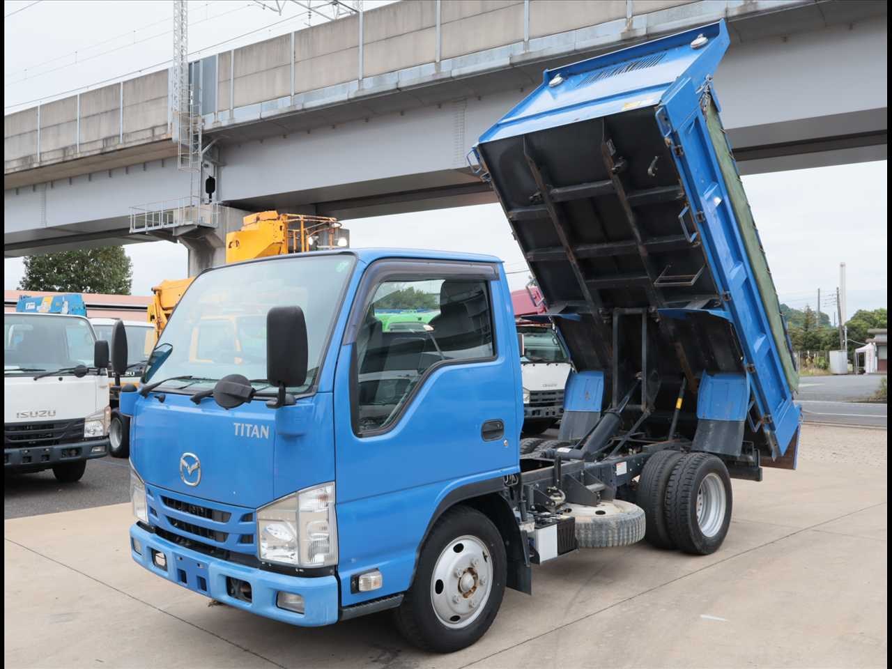 マツダ タイタン 小型 ダンプ 強化 コボレーン の中古トラック【車両No.199476】