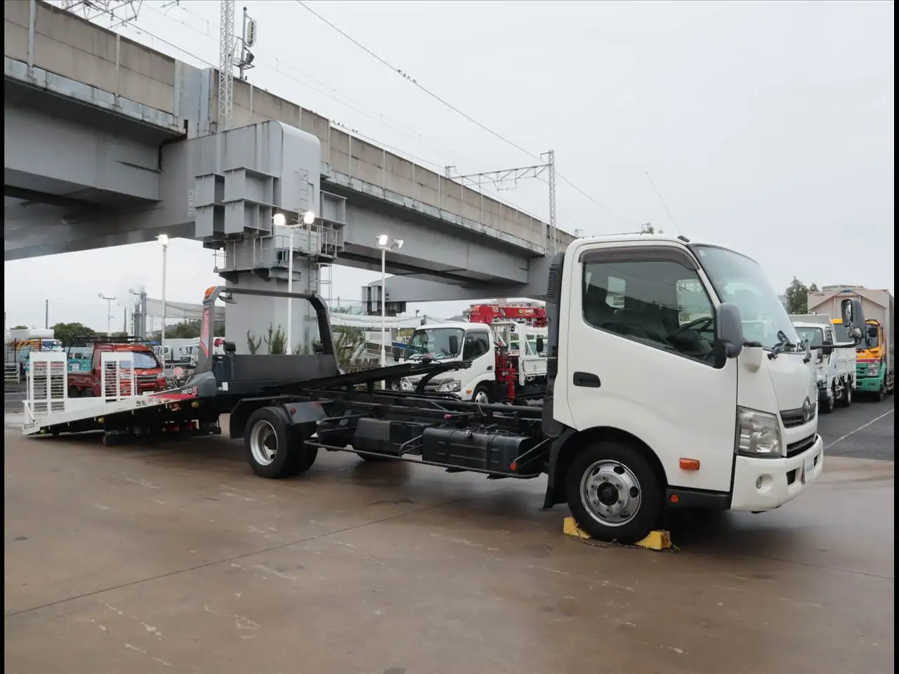 トヨタ ダイナ 小型 車両重機運搬 ラジコン ウインチの中古トラック画像2