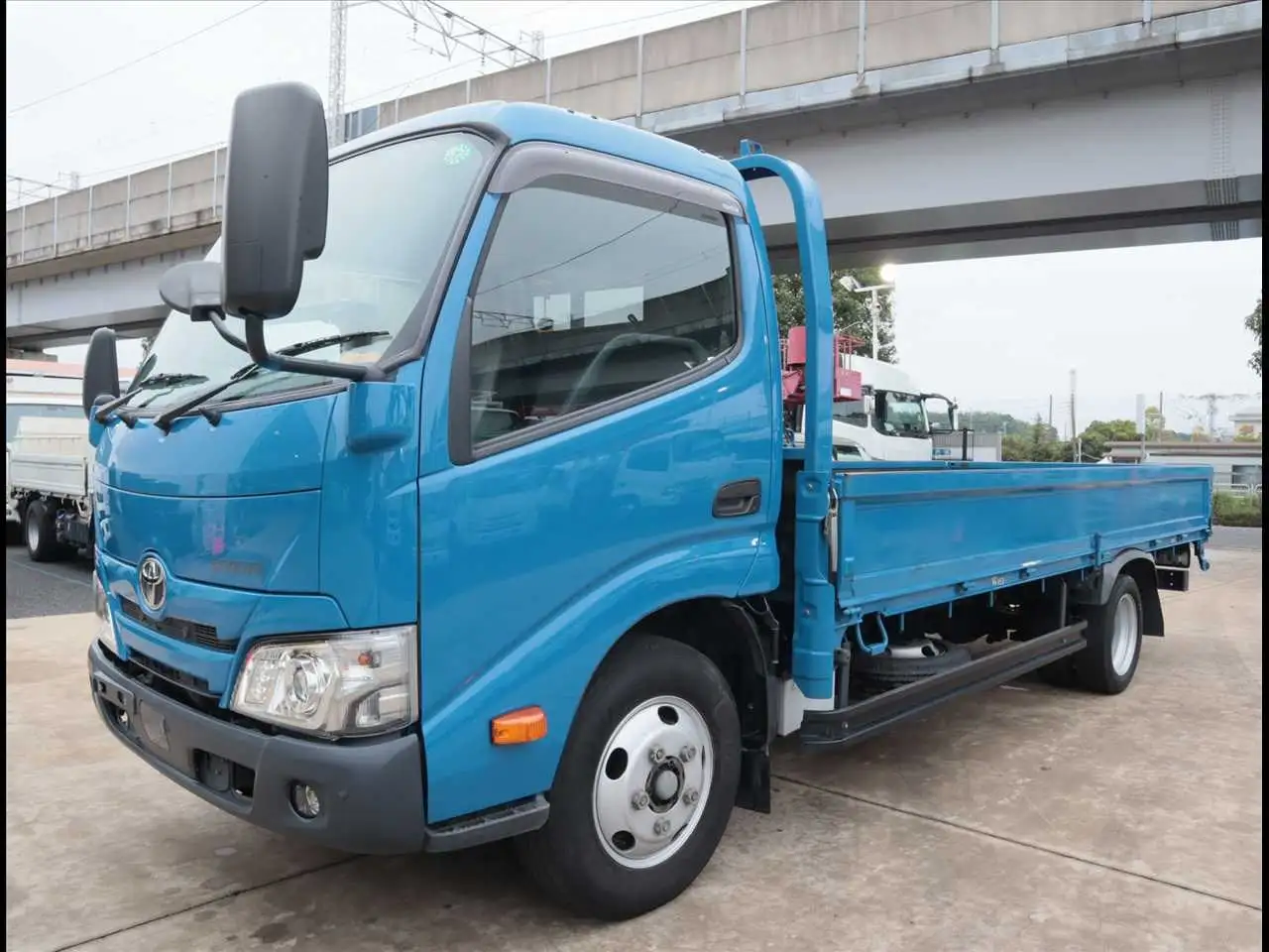 トヨタ ダイナ 小型 平ボディ 2RG-XZU655 R3 の中古トラック【車両No.199488】