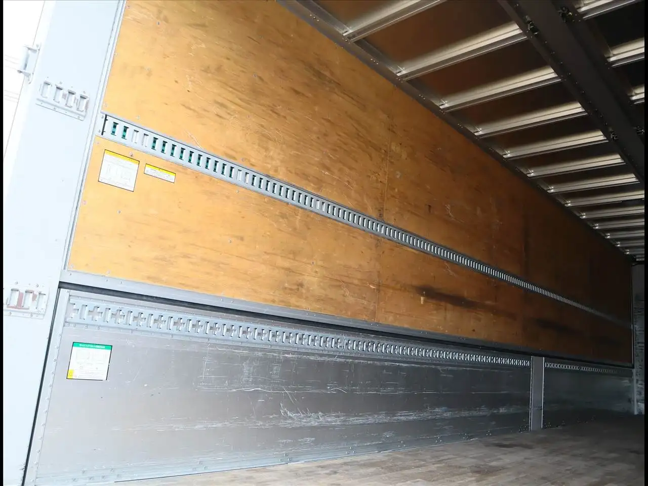 日産UD クオン 大型 ウイング ハイルーフ エアサスの中古トラック画像8