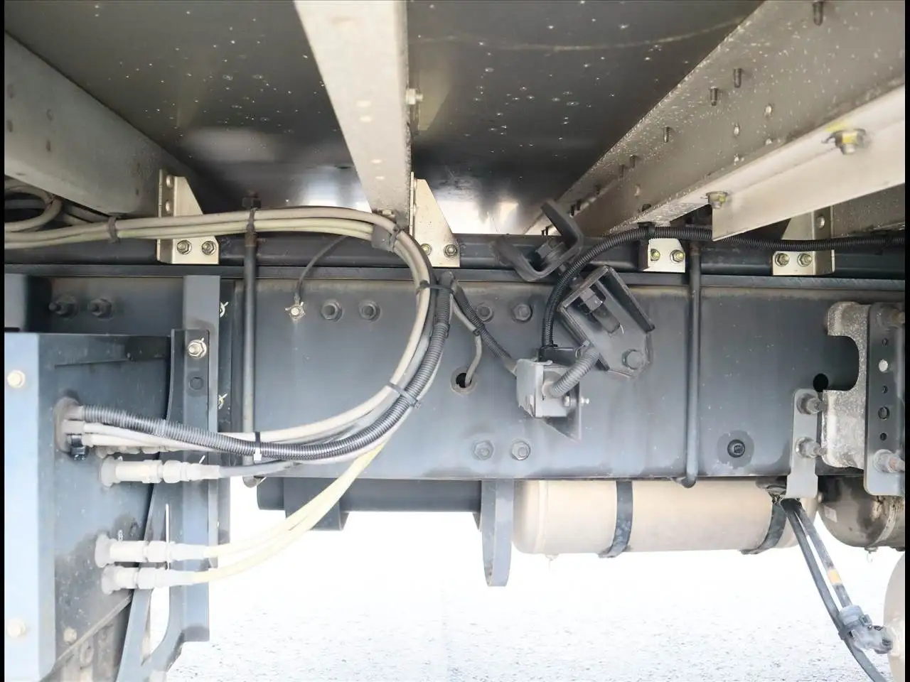 日産UD クオン 大型 ウイング ハイルーフ エアサスの中古トラック画像像17