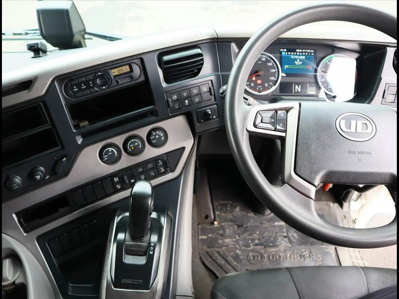 日産UD クオン 大型 ウイング ハイルーフ エアサスの中古トラック画像13