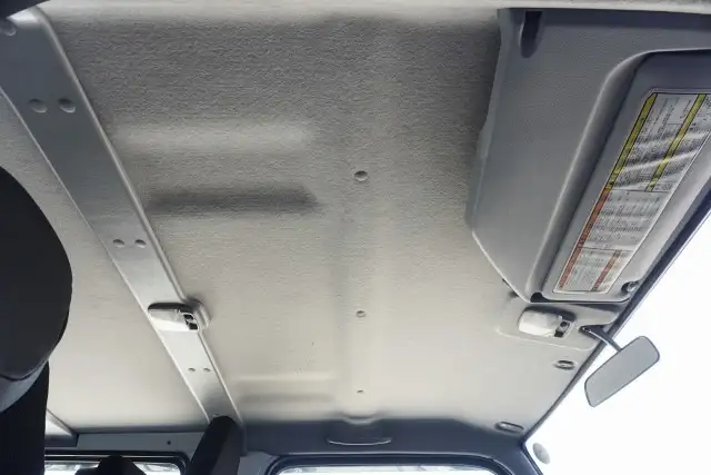 三菱 キャンター 小型 平ボディ Wキャブ 2RG-FGA20の中古トラック画像11